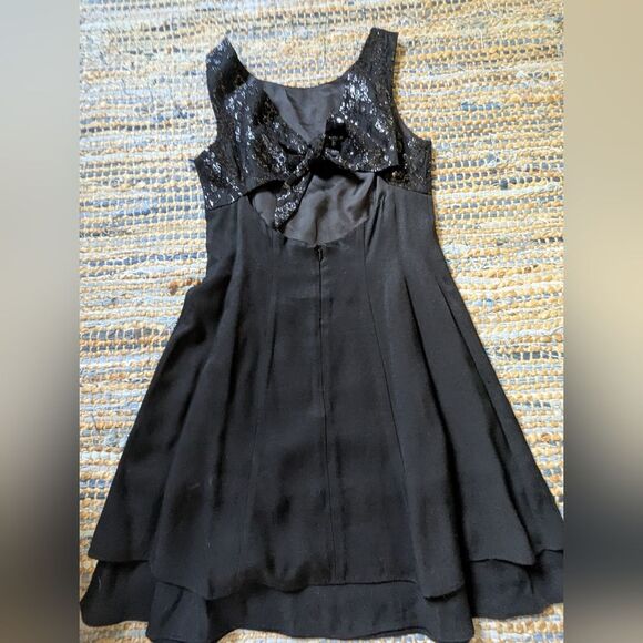 Y2K Vtg Holiday Dress Black Lace Bodice Fit & Flare 8 Sequins Bow LRB - Picture 7 of 7